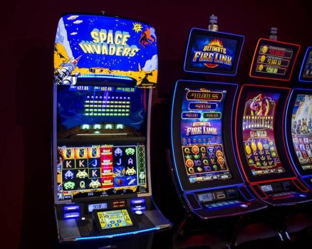 10 законов играть в игровые автоматы на деньги без вложений